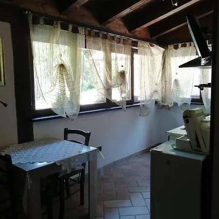 Il Castagneto 3* Camerino